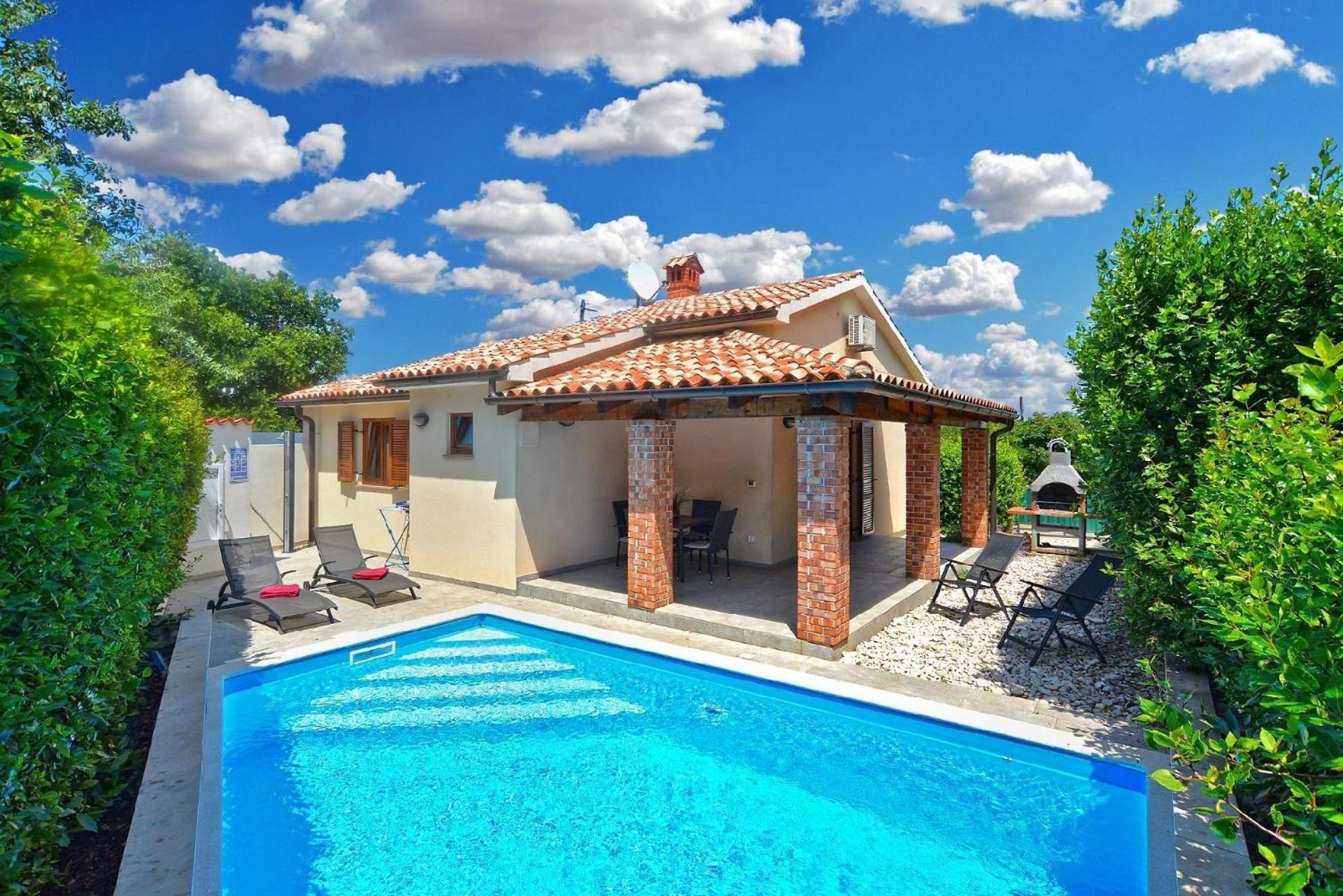 Ferienhaus Mit Privatpool Fuer 5 Personen Ca 80 Qm In Liznjan, Istrien Suedkueste Von Istrien エクステリア 写真